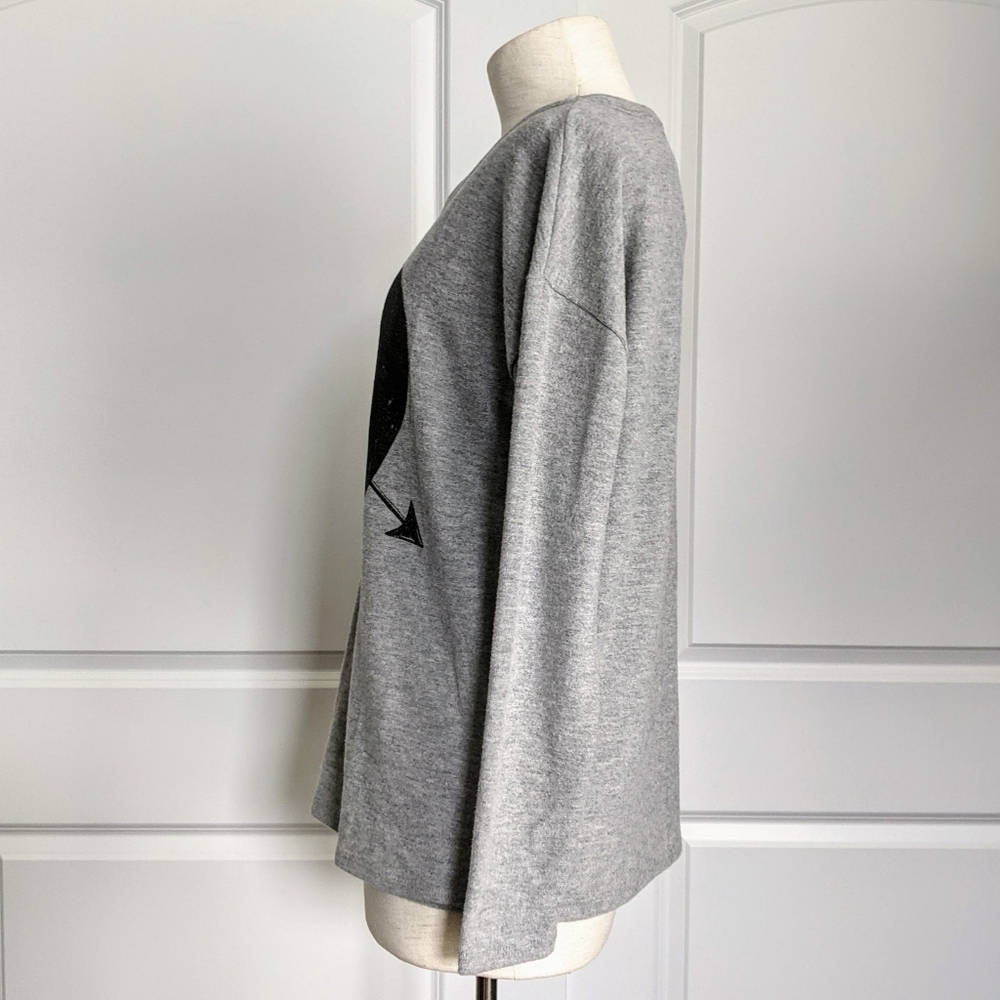 Chaser Pullover Heart Print Long Sleeve Scoop Neck Lounge Heather Grey M NWT - Picture 11 of 15